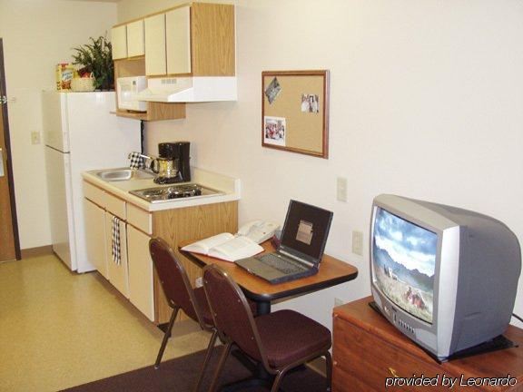 Woodspring Suites فورت واين الغرفة الصورة